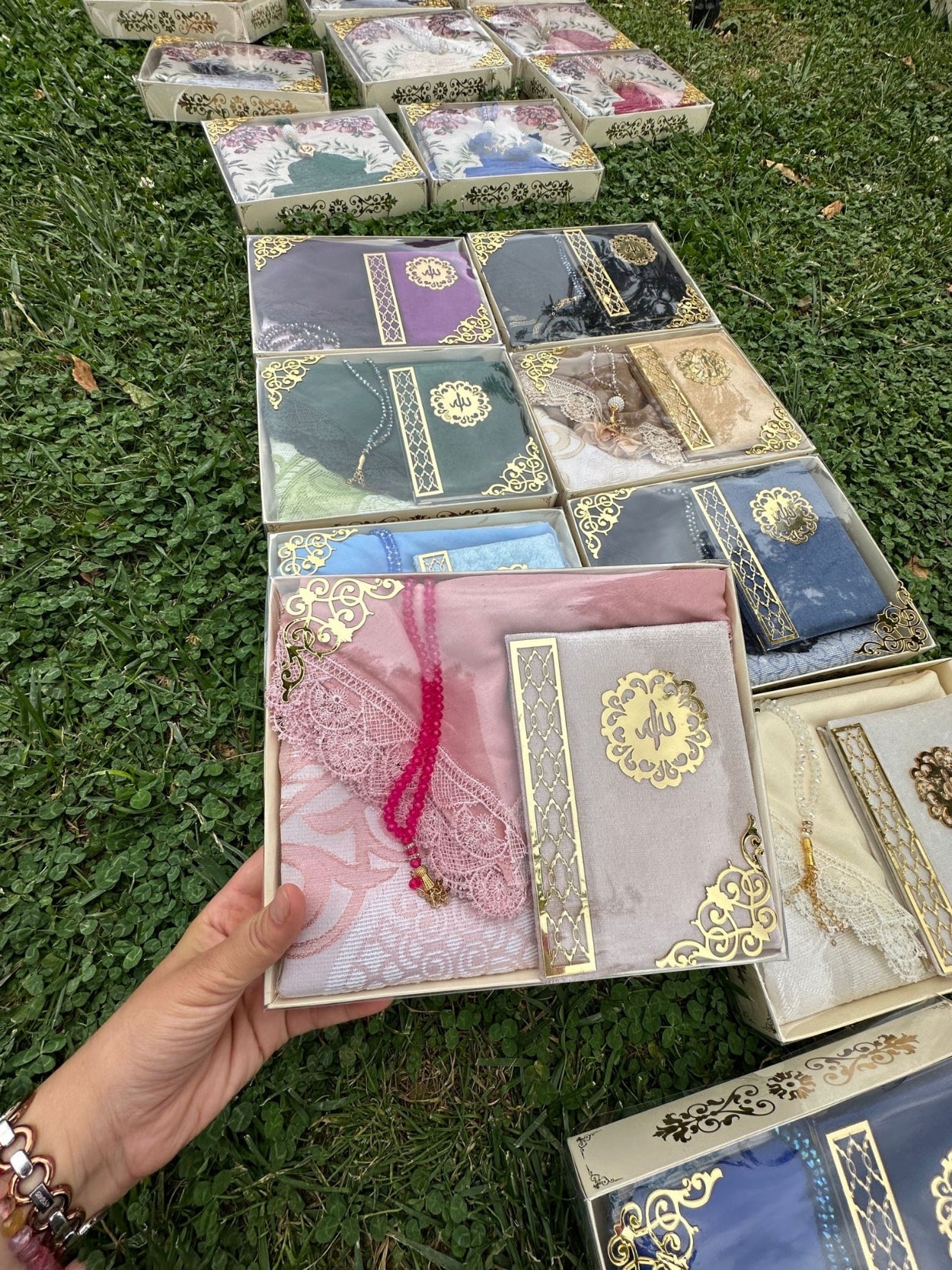 Anneler Gününe Özel Yasin-i Şerif ve Seccade Seti